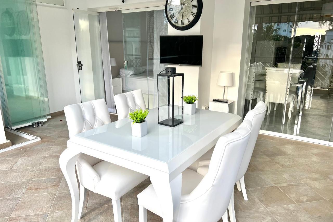 Apartment Mi Capricho Beachfront- P300 - With Sea View *