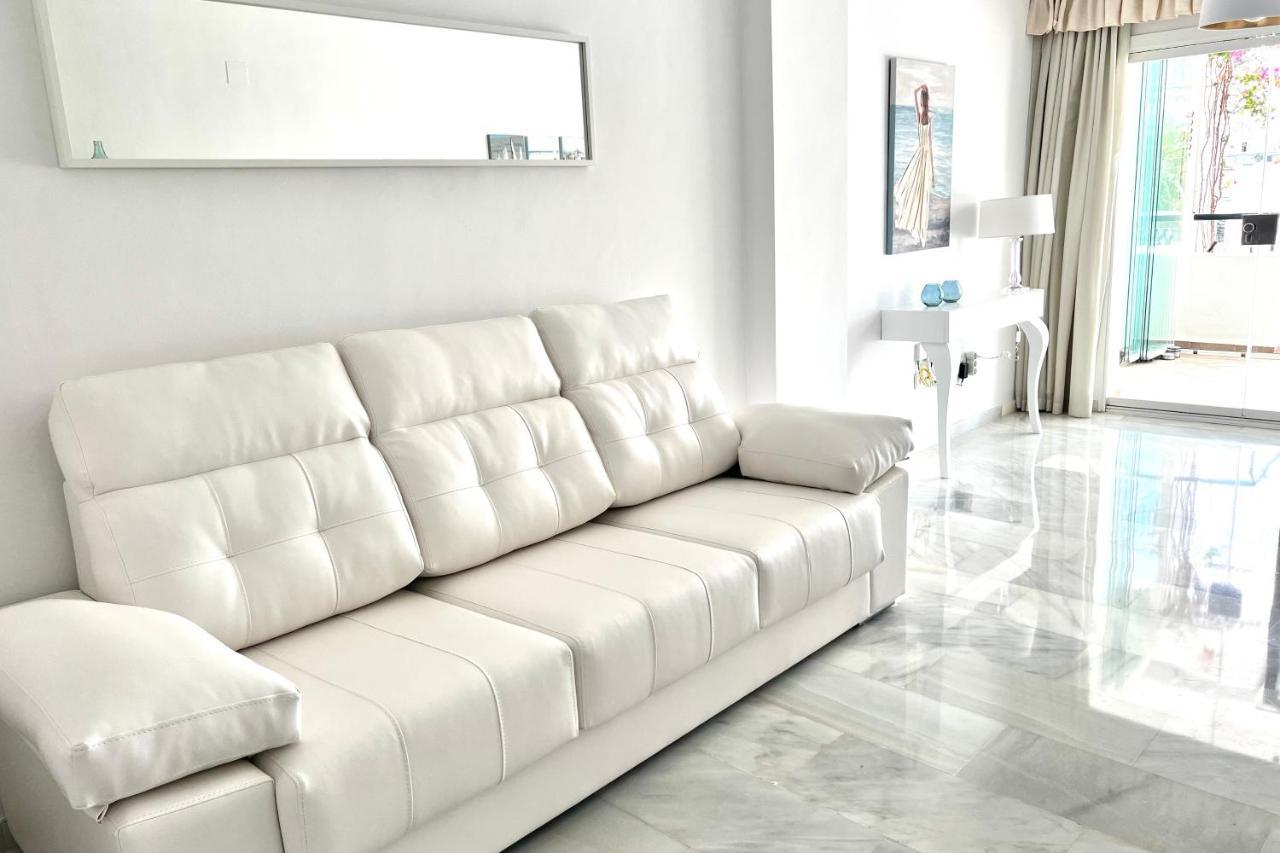 Mi Capricho Beachfront- P300 - With Sea View Apartament *